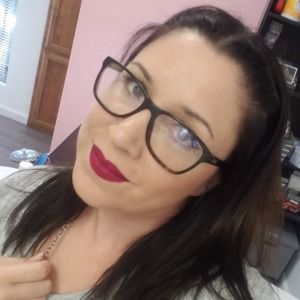 Meet your Posher, Dorthy